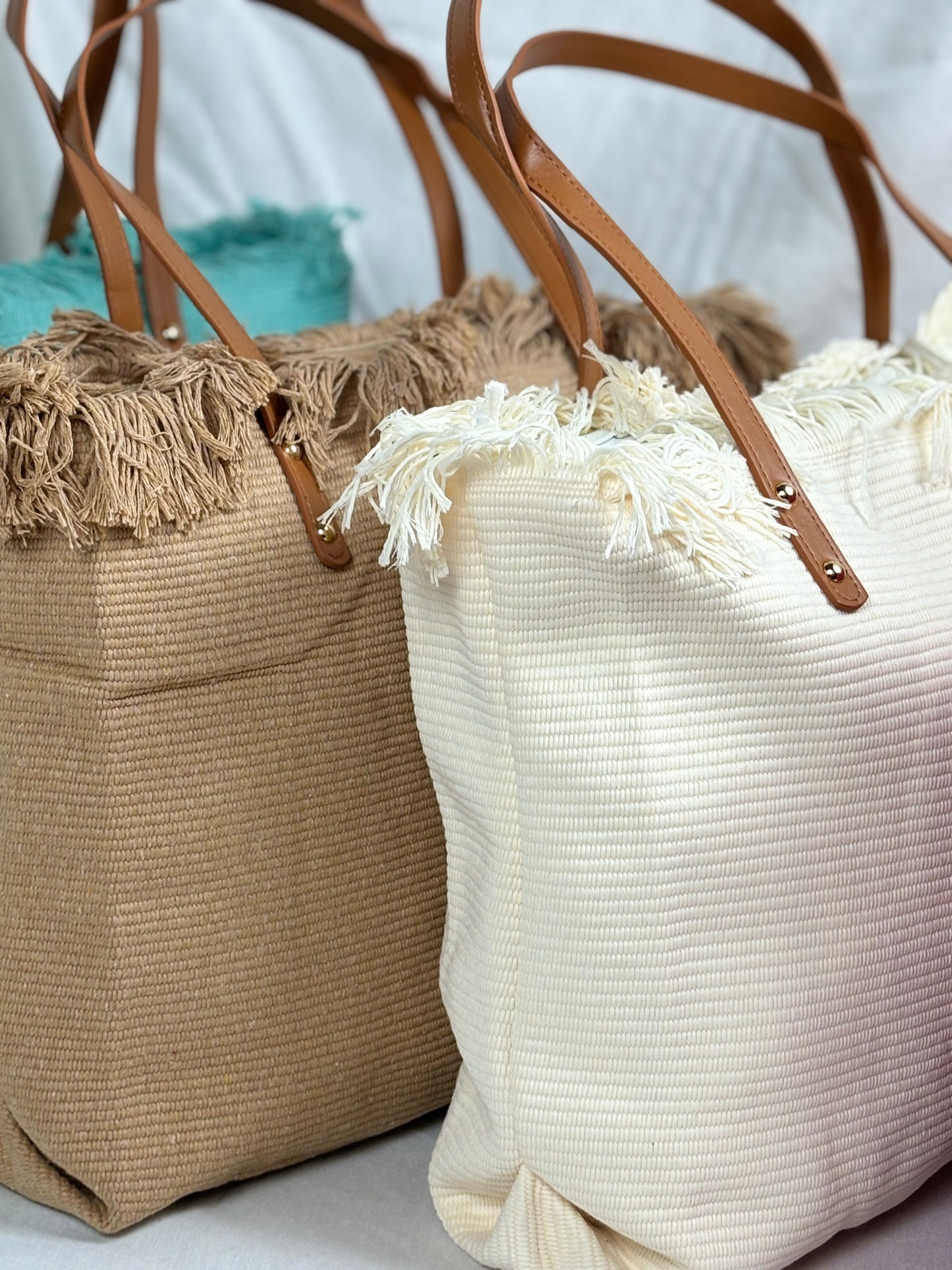 Bolso Maxi con flecos