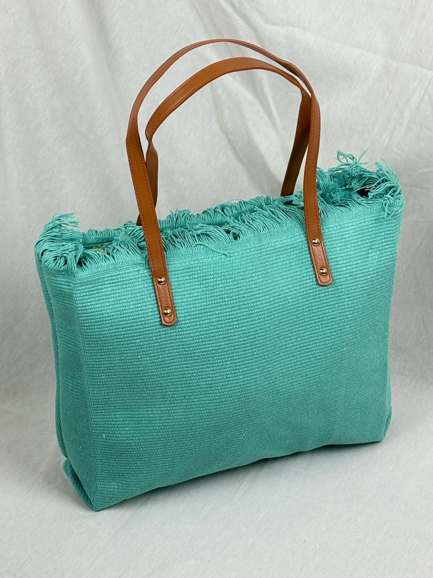 Bolso Maxi con flecos