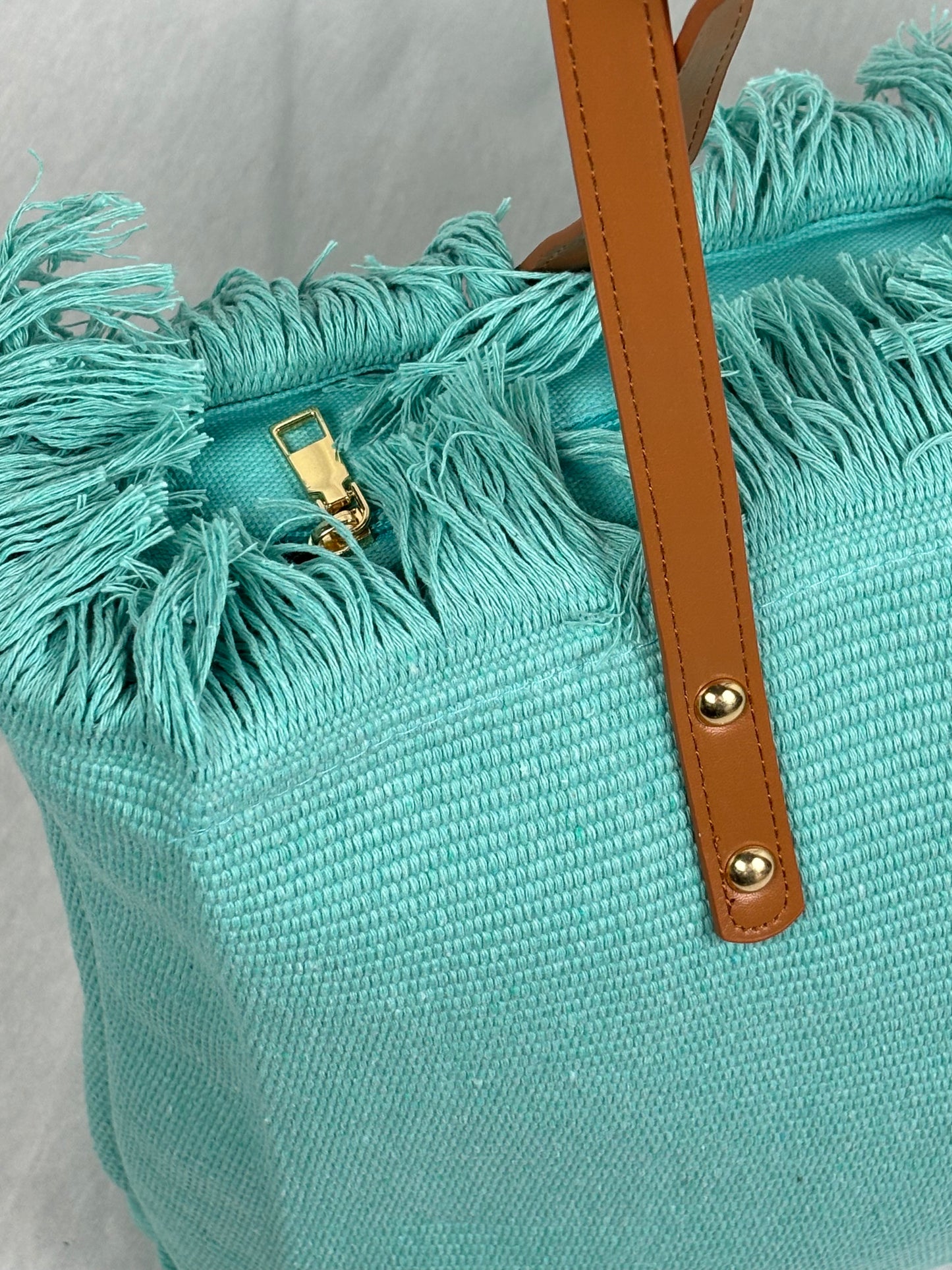 Bolso Maxi con flecos