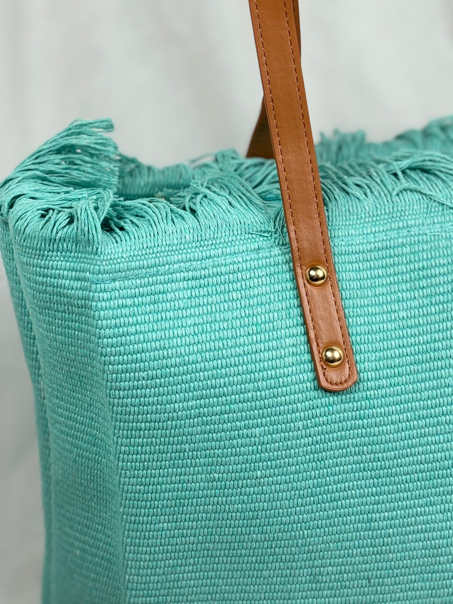 Bolso Maxi con flecos