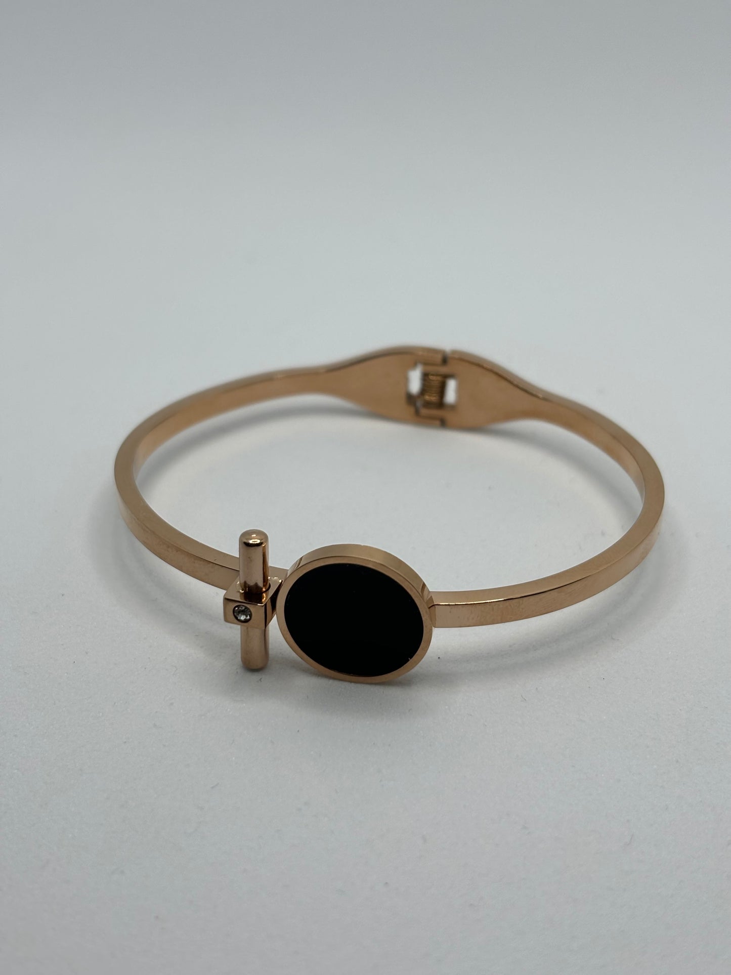 Pulsera rígida
