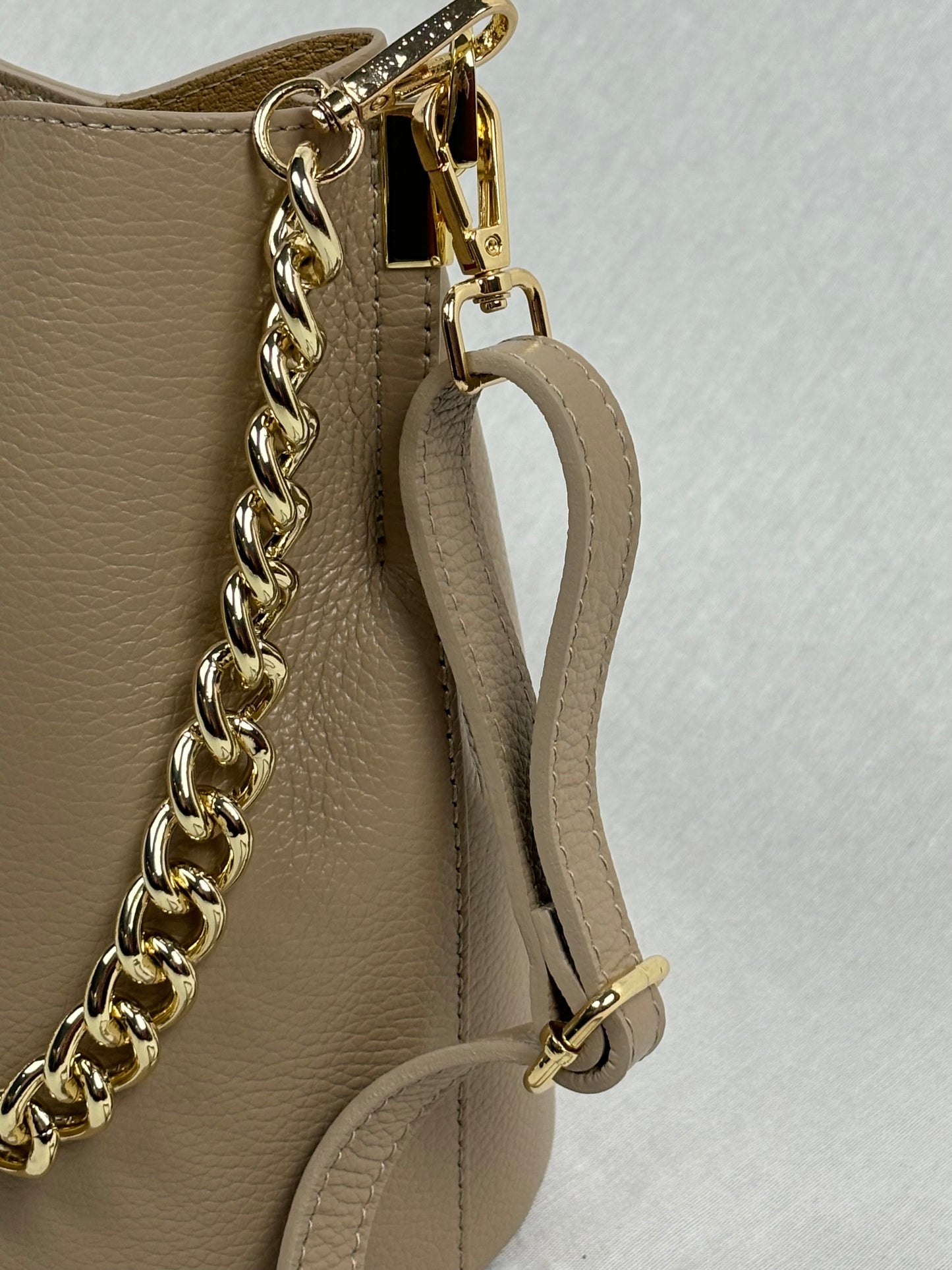 Bolso bombonera Capri