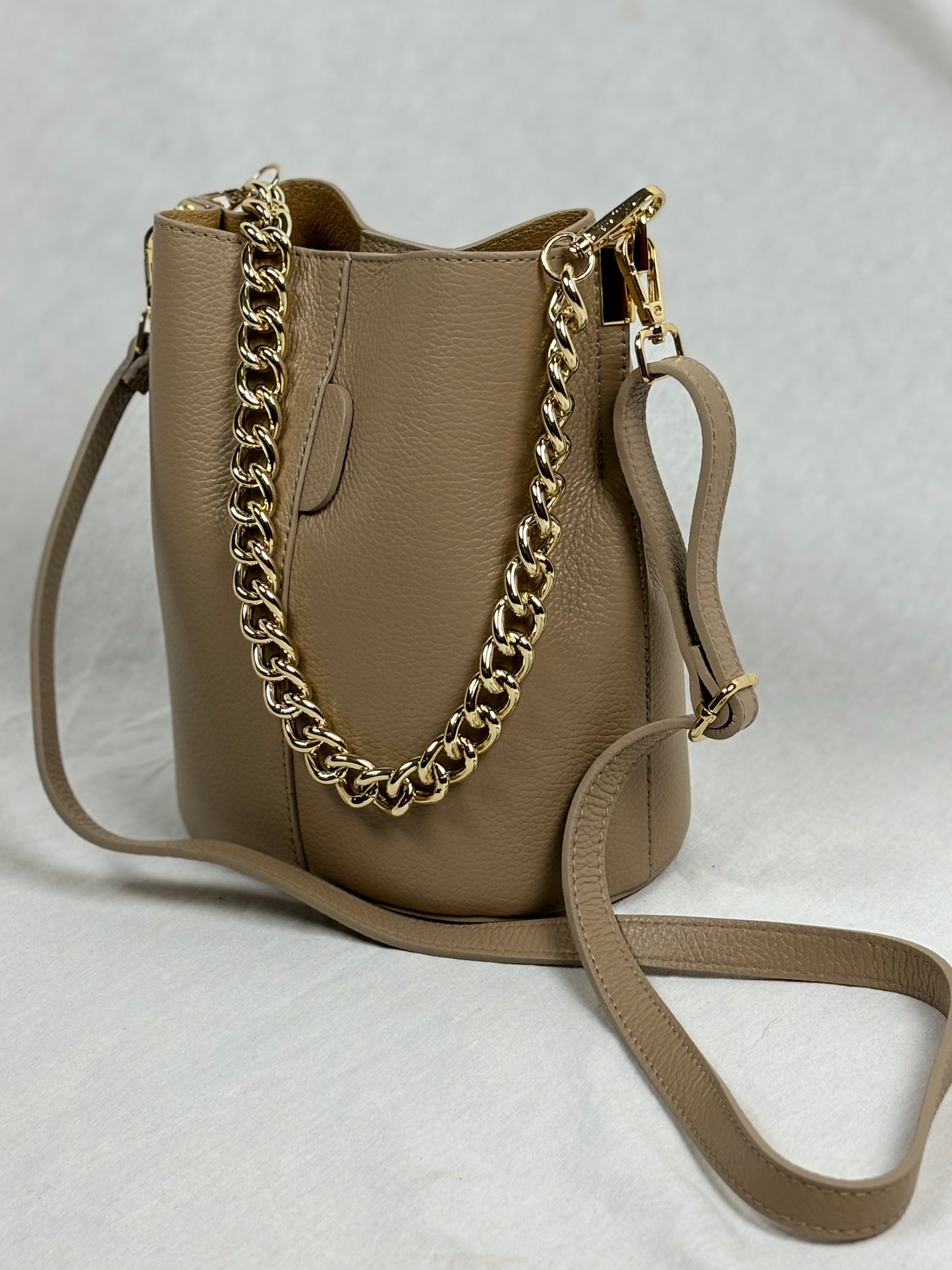 Bolso bombonera Capri